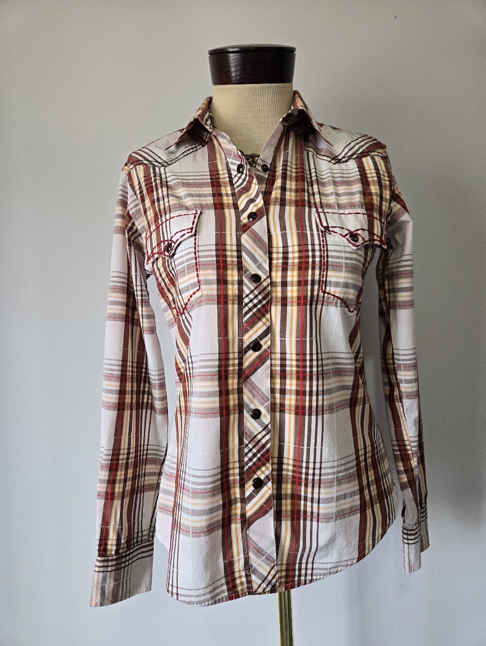 Brooks & Dunn × Pamhandle Slim Cream, Brown And Red Plaid. Size Small